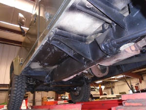 1988ExMODD110/defender110undercarriage2.jpg